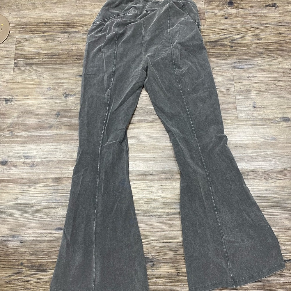 We the Free FP brand black stretch flares